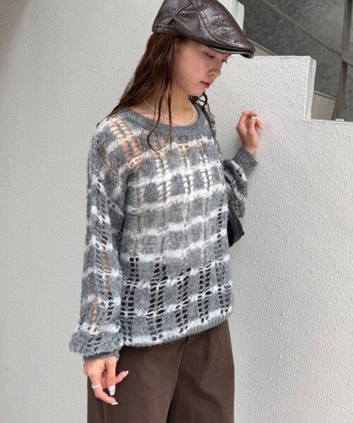 w closet(ダブルクローゼット)の「透かし編みボーダーニット(ニット/セーター・レディース・グレー/ブルー/レッド・FREE)」の11枚目の写真