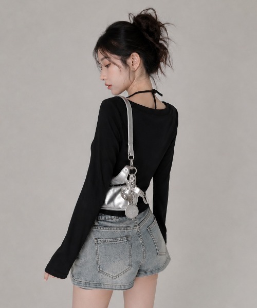 AVYL(アヴィル)の「レース切替リボンレイヤード長袖カットソー(Tシャツ/カットソー・レディース・ブラック/ホワイト・M)」の5枚目の写真