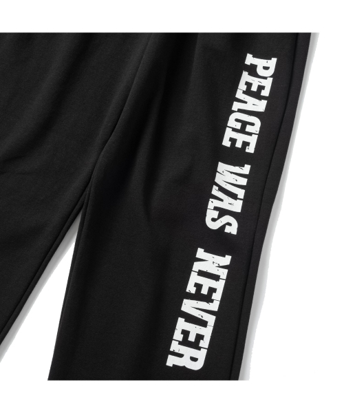 SUPERSUB(スーパーサブ)の「PEACE WAS NEVER レタリングワイドスウェットパンツ-ブラック(スウェットパンツ・レディース・その他・MEDIUM/LARGE)」の8枚目の写真