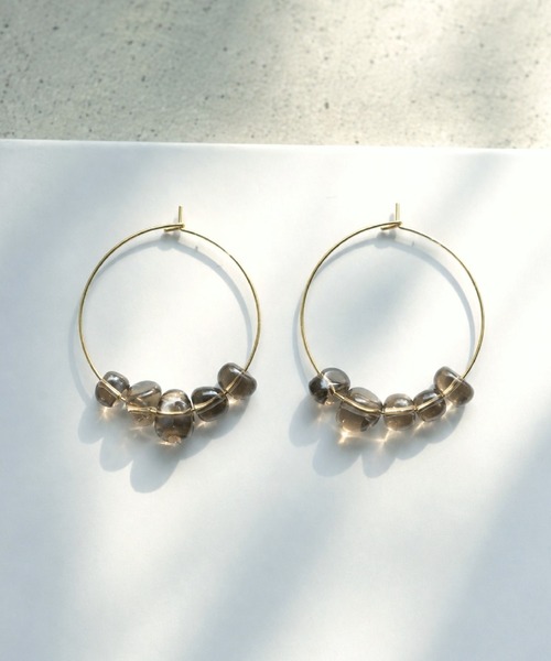 CERCA(チェルカ)の「MILIA/天然石フープピアス 【金属アレルギー対応】(ピアス(両耳用)・レディース・マルチ/パープル/ブラウン/クリア・FREE)」の1枚目の写真
