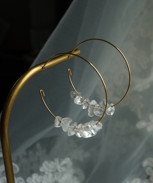 CERCA(チェルカ)の「MILIA/天然石フープピアス 【金属アレルギー対応】(ピアス(両耳用)・レディース・マルチ/パープル/ブラウン/クリア・FREE)」の7枚目の写真