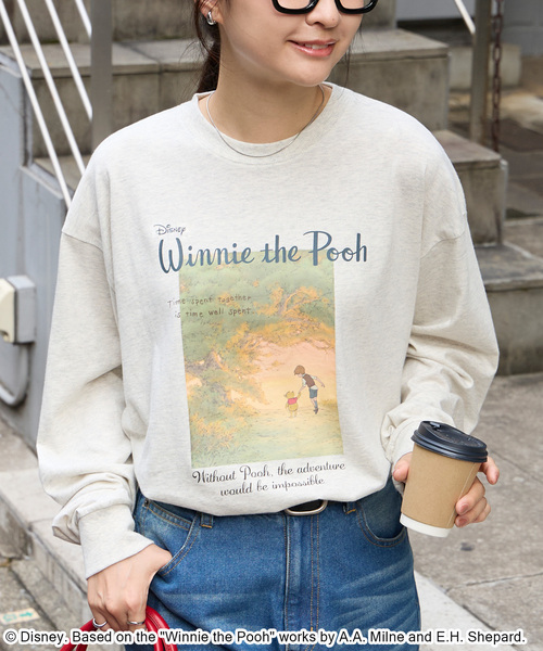 Disney(ディズニー)の「【別注】Disney / くまのプーさん / ヴィンテージフォトプリントロンT(Tシャツ/カットソー・レディース・ダークブラウン/アイボリー/ブラック系/オートミール/スミクロ・M/L)」の10枚目の写真