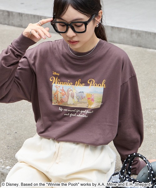 Disney(ディズニー)の「【別注】Disney / くまのプーさん / ヴィンテージフォトプリントロンT(Tシャツ/カットソー・レディース・ダークブラウン/アイボリー/ブラック系/オートミール/スミクロ・M/L)」の12枚目の写真