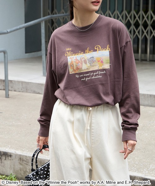 Disney(ディズニー)の「【別注】Disney / くまのプーさん / ヴィンテージフォトプリントロンT(Tシャツ/カットソー・レディース・ダークブラウン/アイボリー/ブラック系/オートミール/スミクロ・M/L)」の13枚目の写真