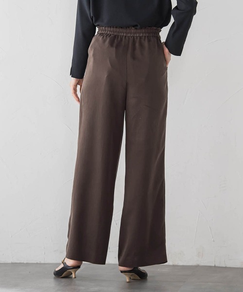 la.f…(ラエフ)の「【SETUP対応】"Light & Soft Suede" ワイドパンツ(その他パンツ・レディース・ブラック/ブラウン・9号/7号)」の2枚目の写真