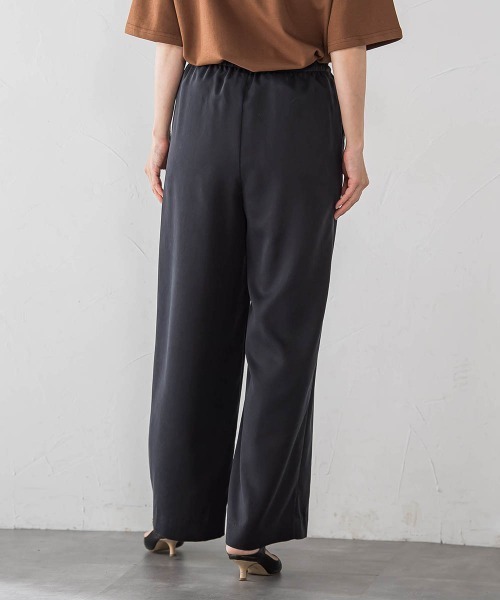 la.f…(ラエフ)の「【SETUP対応】"Light & Soft Suede" ワイドパンツ(その他パンツ・レディース・ブラック/ブラウン・9号/7号)」の6枚目の写真
