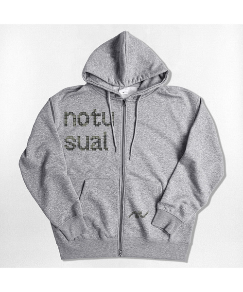 NOTUSUAL(ノットユージュアル)の「カモフォントロゴ 2WAY ジップアップパーカー 4色(パーカー・レディース・ブラック/ホワイト/ネイビー/ライトグレー・MEDIUM/X-LARGE/SMALL/LARGE)」の3枚目の写真