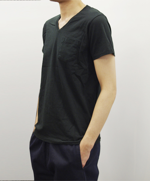 Velva Sheen（ベルバシーン）の「【オープンメルマガ掲載商品】ベルバシーン 　ＺＯＺＯ別注　クルー＆Ｖネック　2パック　Ｔシャツ　（Tシャツ/カットソー・メンズ・ホワイト/ブラック・SMALL/LARGE/MEDIUM）」の7枚目の写真