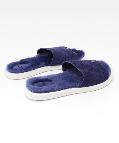 UGG（アグ）の「UGG: LAYCIE GEO PERF（サンダル・レディース・ホワイト/ネイビー・8/6/7）」の4枚目の写真