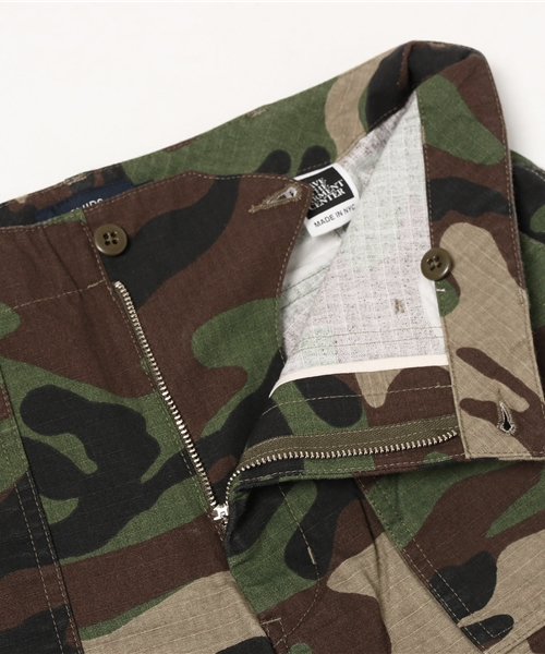 SHIPS(シップス)の「SA: 【アメリカ製】ウッドランドカモ柄 ベイカー ショートパンツ(その他パンツ・メンズ・その他・LARGE/X-LARGE/MEDIUM/SMALL)」の8枚目の写真