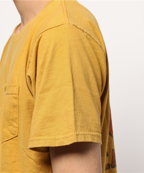 Brentwood（ブレントウッド）の「CREW NECK Vintage-Style print  pocket S/S クルーネックヴィンテージ風プリントポケットTシャツ（Tシャツ/カットソー・メンズ・イエロー・SMALL/LARGE/MEDIUM/X-SMALL）」の2枚目の写真