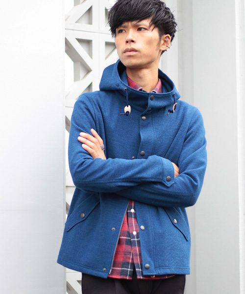 ESSENTIAL GARMENT MEN'S BIGI（エッセンシャルガーメントメンズビギ）の「ショート丈ボリュームネックパーカー/サーフニットダブルフェイス（モッズコート・メンズ・グレー/ブルー・S/SS/L/M）」の5枚目の写真