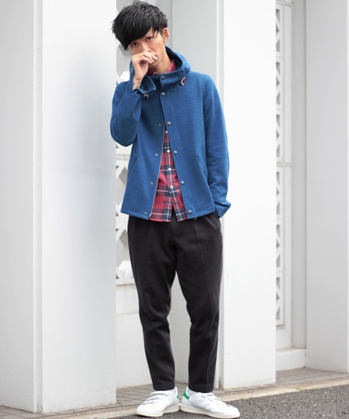 ESSENTIAL GARMENT MEN'S BIGI（エッセンシャルガーメントメンズビギ）の「ショート丈ボリュームネックパーカー/サーフニットダブルフェイス（モッズコート・メンズ・グレー/ブルー・S/SS/L/M）」の22枚目の写真