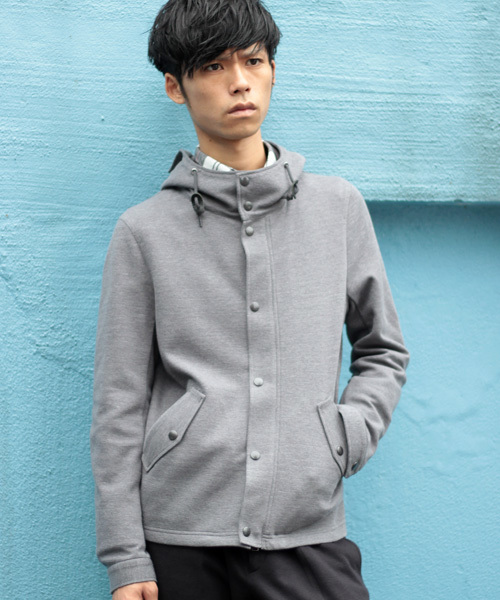 ESSENTIAL GARMENT MEN'S BIGI（エッセンシャルガーメントメンズビギ）の「ショート丈ボリュームネックパーカー/サーフニットダブルフェイス（モッズコート・メンズ・グレー/ブルー・S/SS/L/M）」の20枚目の写真