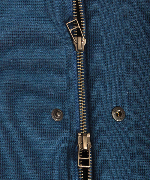 ESSENTIAL GARMENT MEN'S BIGI（エッセンシャルガーメントメンズビギ）の「ショート丈ボリュームネックパーカー/サーフニットダブルフェイス（モッズコート・メンズ・グレー/ブルー・S/SS/L/M）」の17枚目の写真