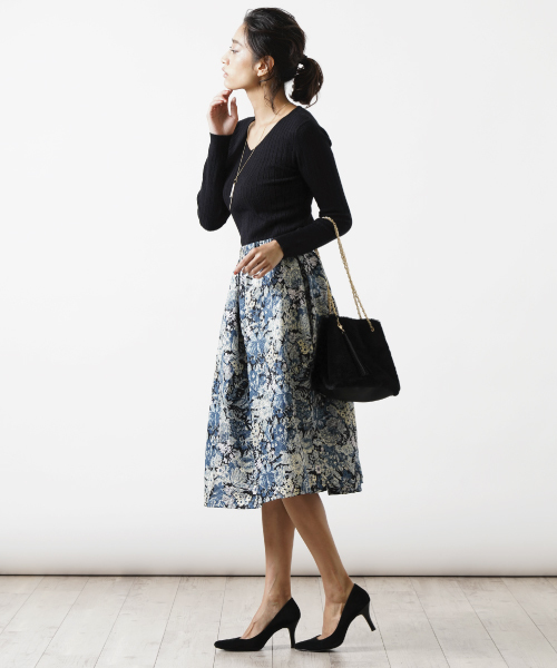 INTERPLANET WINGS（インタープラネットウィング）の「ファータッセルキンチャクバッグ（ショルダーバッグ・レディース・ブラック/ピンクベージュ/ブラウン・フリー）」の17枚目の写真