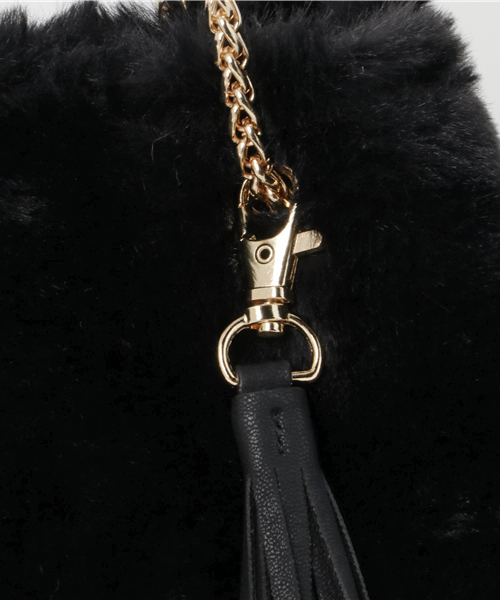 INTERPLANET WINGS（インタープラネットウィング）の「ファータッセルキンチャクバッグ（ショルダーバッグ・レディース・ブラック/ピンクベージュ/ブラウン・フリー）」の5枚目の写真