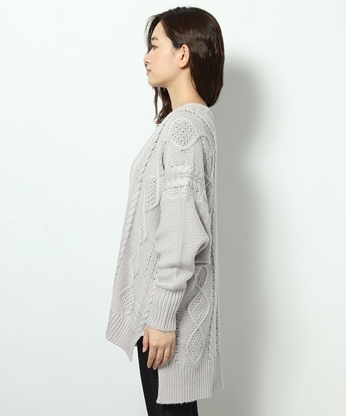 Andemiu（アンデミュウ）の「ケーブルニットカーディガン736718（カーディガン/ボレロ・レディース・ライトグレー/アイボリー/カーキ・FREE）」の7枚目の写真