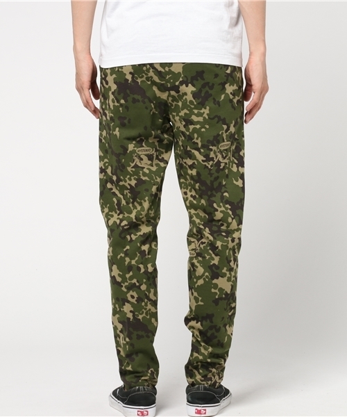 HYSTERIC GLAMOUR（ヒステリックグラマー）の「FLECK WOMAN総柄 タックSWP（スラックス・メンズ・グリーン系カモフラージュ・MEDIUM/SMALL）」の5枚目の写真