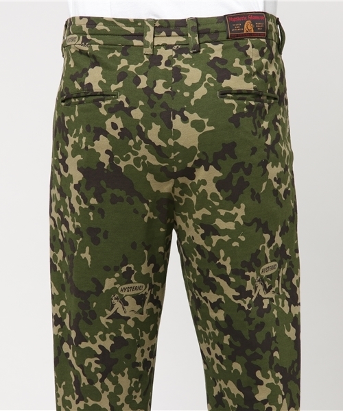 HYSTERIC GLAMOUR（ヒステリックグラマー）の「FLECK WOMAN総柄 タックSWP（スラックス・メンズ・グリーン系カモフラージュ・MEDIUM/SMALL）」の8枚目の写真