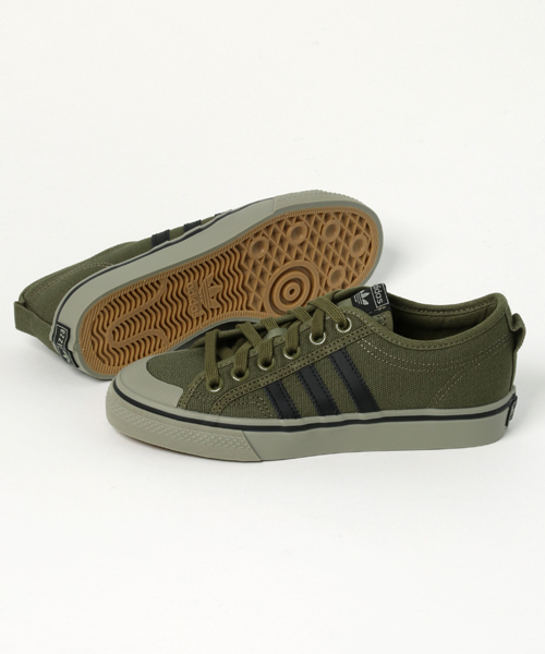 adidas（アディダス）の「オリジナルス ニッツァ [NIZZA]（スニーカー・メンズ・オリーブ・25.0cm/25.5cm/26.0cm/26.5cm/27.0cm/27.5cm/28.0cm/28.5cm/29.0cm/24.5cm/23.5cm/24.0cm/23.0cm/22.5cm/22.0cm）」の2枚目の写真