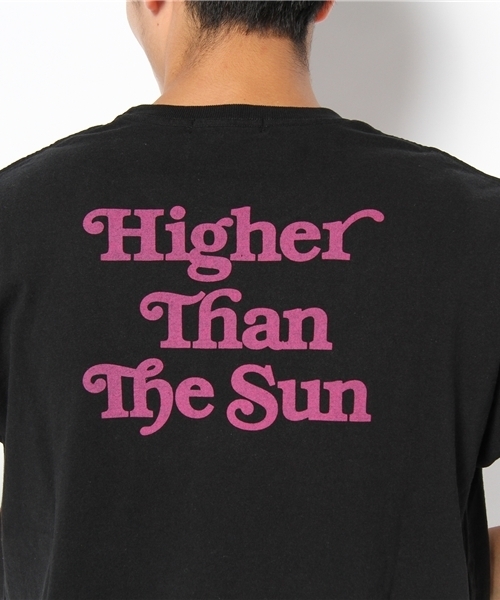 HYSTERIC GLAMOUR（ヒステリックグラマー）の「HIGHER THAN THE SUN pt T-SH（Tシャツ/カットソー・メンズ・グリーン/ブラウン/ブラック・SMALL/MEDIUM/LARGE）」の10枚目の写真