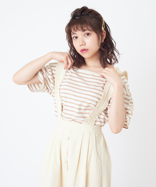 OLIVE des OLIVE（オリーブデオリーブ）の「ボーダースクエアネックT（Tシャツ/カットソー・レディース・レッド/ネイビー/ベージュ・FREE）」の2枚目の写真