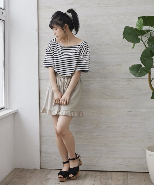 OLIVE des OLIVE（オリーブデオリーブ）の「ボーダースクエアネックT（Tシャツ/カットソー・レディース・レッド/ネイビー/ベージュ・FREE）」の7枚目の写真