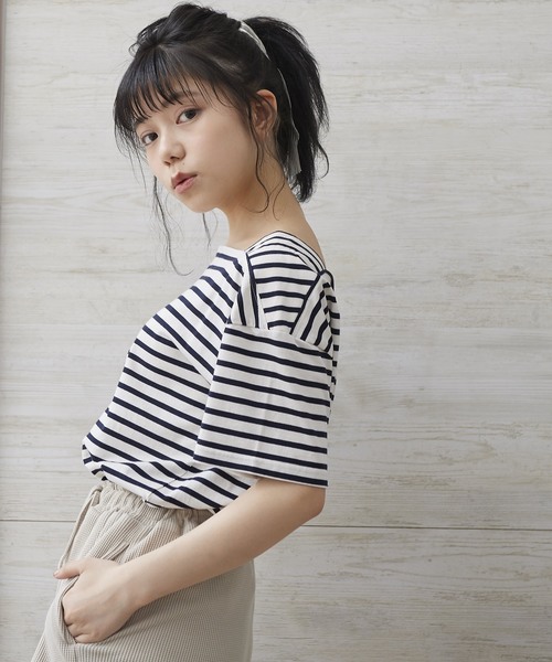 OLIVE des OLIVE（オリーブデオリーブ）の「ボーダースクエアネックT（Tシャツ/カットソー・レディース・レッド/ネイビー/ベージュ・FREE）」の5枚目の写真