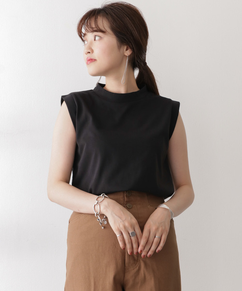 ITEMS URBANRESEARCH(アイテムズ アーバンリサーチ)の「ノースリーブTシャツ(Tシャツ/カットソー・レディース・ブラック/モカ/ラベンダー・FREE)」の1枚目の写真