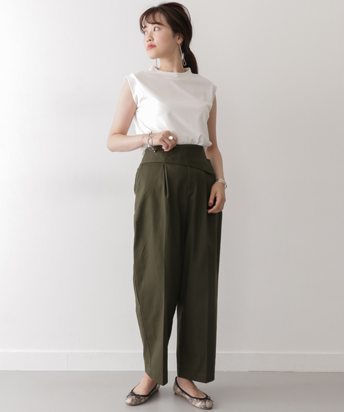 ITEMS URBANRESEARCH(アイテムズ アーバンリサーチ)の「ノースリーブTシャツ(Tシャツ/カットソー・レディース・ブラック/モカ/ラベンダー・FREE)」の12枚目の写真