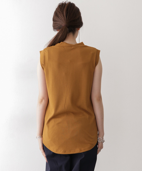 ITEMS URBANRESEARCH(アイテムズ アーバンリサーチ)の「ノースリーブTシャツ(Tシャツ/カットソー・レディース・ブラック/モカ/ラベンダー・FREE)」の18枚目の写真