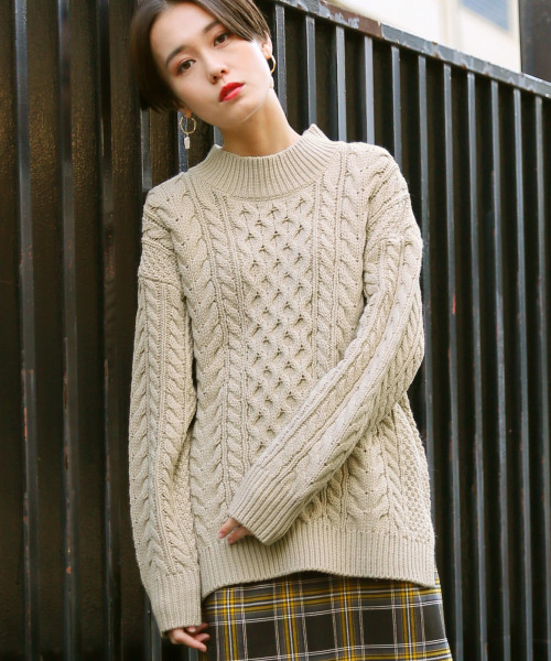 LOWRYS FARM（ローリーズファーム）の「3Gケーブルハイネック 805094