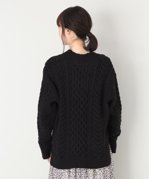 LOWRYS FARM（ローリーズファーム）の「３Ｇケーブルハイネック　805094（ニット/セーター・レディース・オフホワイト/ブラック/ベージュ/カーキ・MEDIUM/LARGE）」の8枚目の写真