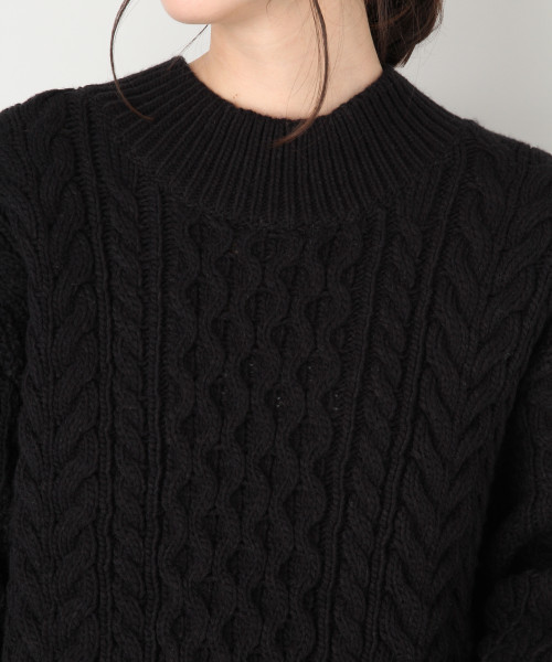 LOWRYS FARM（ローリーズファーム）の「３Ｇケーブルハイネック　805094（ニット/セーター・レディース・オフホワイト/ブラック/ベージュ/カーキ・MEDIUM/LARGE）」の9枚目の写真