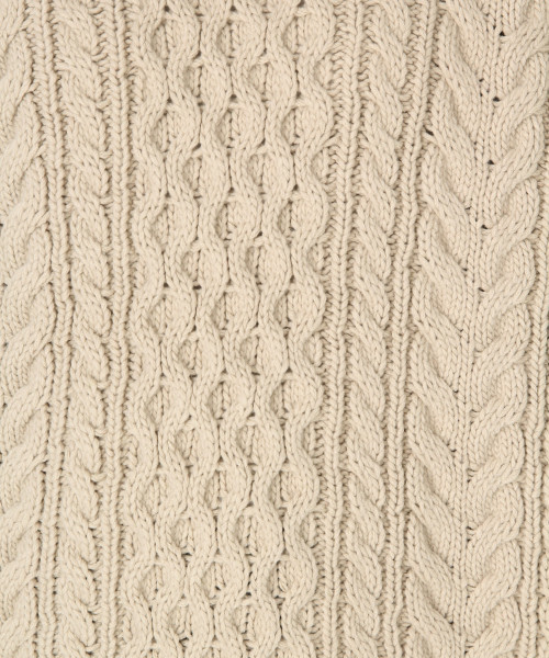LOWRYS FARM（ローリーズファーム）の「３Ｇケーブルハイネック　805094（ニット/セーター・レディース・オフホワイト/ブラック/ベージュ/カーキ・MEDIUM/LARGE）」の15枚目の写真