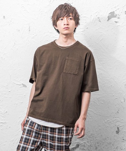 MinoriTY（マイノリティ）の「変な色ポケットビッグTシャツ（Tシャツ/カットソー・メンズ・ブルーグレー/ベージュ/ブルー系その他/ブラウン/グレー/マスタード/ピンク・L/M）」の4枚目の写真
