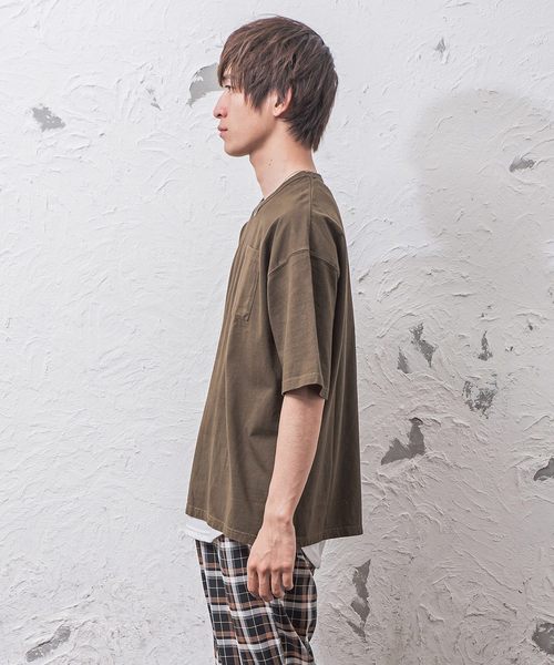 MinoriTY（マイノリティ）の「変な色ポケットビッグTシャツ（Tシャツ/カットソー・メンズ・ブルーグレー/ベージュ/ブルー系その他/ブラウン/グレー/マスタード/ピンク・L/M）」の15枚目の写真