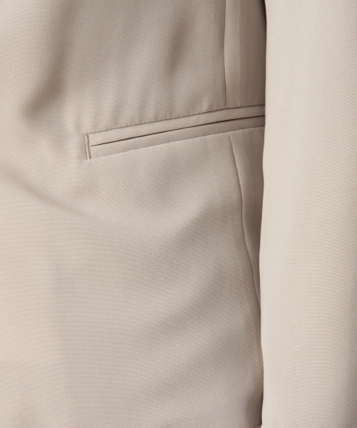 BEAUTY&YOUTH UNITED ARROWS（ビューティーアンドユースユナイテッドアローズ）の「BYTF パイピングジョーゼット8分袖ジャケット ◆（テーラードジャケット・レディース・ベージュ/ネイビー・フリー）」の5枚目の写真