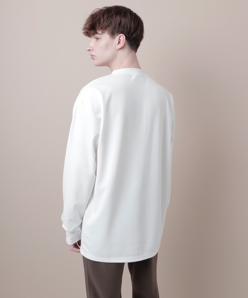 EMMA CLOTHES(エマクローズ)の「ポンチローマオーバーサイズロゴカットソー(EMMA CLOTHES)(Tシャツ/カットソー・メンズ・ブラック/オフホワイト/グレー系その他/チャコール/パープル/ベージュ・M/L/S/XL)」の21枚目の写真