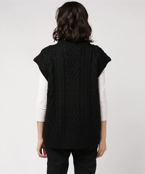 SpRay（スプレイ）の「ケーブルハイネックベスト（ベスト・レディース・アイボリー/ブラック/ピンク/ブラウン/ダークベージュ・FREE）」の7枚目の写真