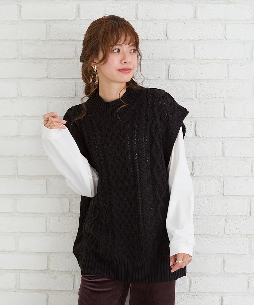 SpRay（スプレイ）の「ケーブルハイネックベスト（ベスト・レディース・アイボリー/ブラック/ピンク/ブラウン/ダークベージュ・FREE）」の2枚目の写真