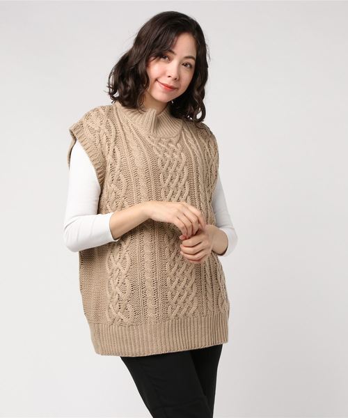 SpRay（スプレイ）の「ケーブルハイネックベスト（ベスト・レディース・アイボリー/ブラック/ピンク/ブラウン/ダークベージュ・FREE）」の8枚目の写真