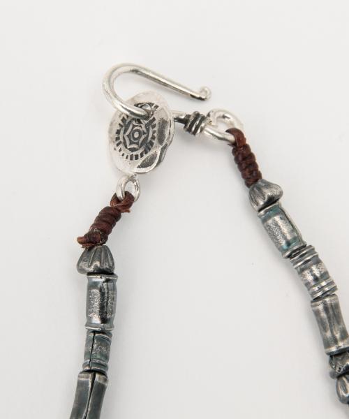 BEAMS（ビームス）の「BEAMS / カレン族 ビーズ ネックレス（ネックレス・メンズ・シルバー・ONE SIZE）」の7枚目の写真