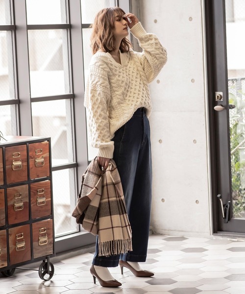 KOBE LETTUCE（コウベレタス）の「裏起毛ハイウエストデニムカーブパンツ（その他パンツ・レディース・ブラック/インディゴブルー/モカ/ホワイト系その他/ワンウォッシュ・M/L/S）」の16枚目の写真