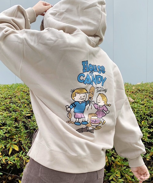 apres jour（アプレジュール）の「アソートプリントフーディー【ZOZOTOWN限定アイテム】（パーカー・レディース・ラベンダー/ライトベージュ/ブラック/その他/アイボリー・フリー）」の4枚目の写真