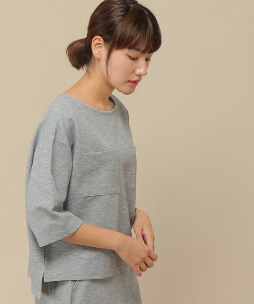 ikka（イッカ）の「ダブルポケットプルオーバー（Tシャツ/カットソー・レディース・ブラック/グレー・M/L）」の3枚目の写真