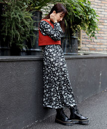 BeAMS DOT | BeAMS DOT / レトロ花柄 シャーリングワンピース(ワンピース)
