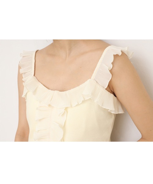 one after another NICE CLAUP（ワンアフターアナザーナイスクラップ）の「プリーツフリルテレコインナー（キャミソール・レディース・ベージュ/アイボリー/モカ・FREE）」の11枚目の写真