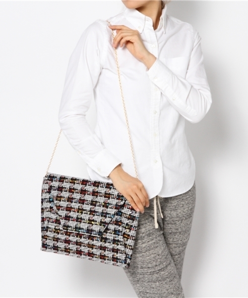 ROSE BUD(ローズバッド)の「(TOP BEAUTY)EVS11405-7258 TWEED CLUTCH BAG 【mina掲載】【otonaMUSE掲載】【mina掲載】【美人百花掲載】(クラッチバッグ・レディース・ホワイト/ロイヤルブルー・ONE SIZE)」の8枚目の写真